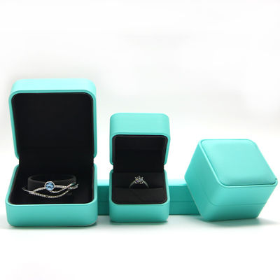 kopen Customized Luxury PU Leather Jewelry Box Verpakkingsdoos met concurrerende 6.5 * 6cm online manufacture