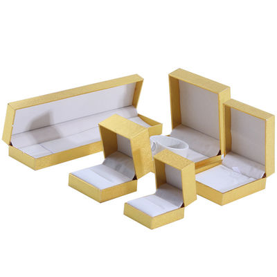 kopen Groothandel Productie Luxe Juwelen Doos Gepersonaliseerd Custom High End Halsketting Armband Oorbellen Ring Juwelen Set Verpakking Karton Papier Geel flip Juwelen Doos met logo online manufacture