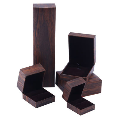 Handgemaakte Eco Kartonnen bruine sieradendoos met omslag, aanpasbare sieradendoos