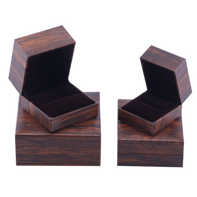 Handgemaakte Eco Kartonnen bruine sieradendoos met omslag, aanpasbare sieradendoos