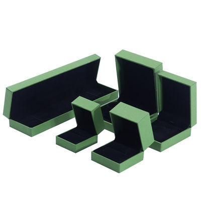 kopen Custom Branded Velvet Paper Juweliersdoos Gevuld Lederen Juweliersdoos Verpakkingsdoos online manufacture