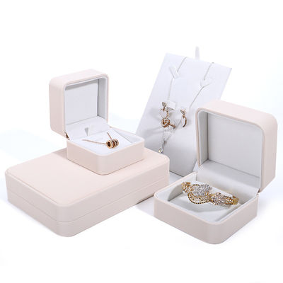 Custom luxe ketting verpakkingsdoos met wit PU leer en fluwelen bekleding Contact met ons