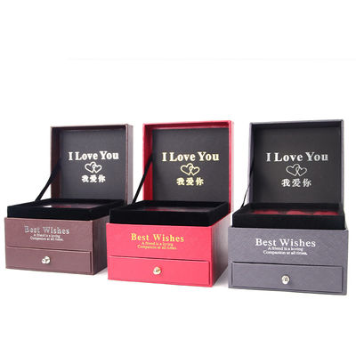 Op maat gemaakte grootte luxe vierkante juwelen doos juwelen cadeau verpakkingsdoos met roos