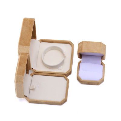milieuvriendelijke achthoekige gele flannelette sieraden doos voor halsketting armband ring