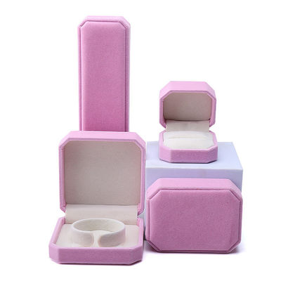 kopen Octogonale vorm Roze flannelette Juwelen doos voor halsketting Armband Ring Nieuwste stijl online manufacture