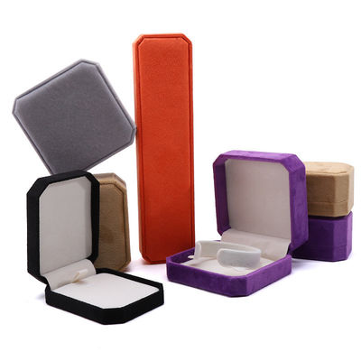 Octogonale vorm fluwelen sieraden doos voor Custom Branding halsketting Armband en Ring