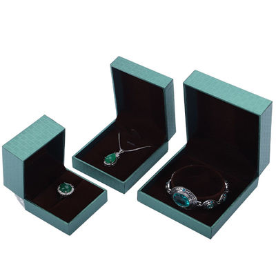 Groen papier sieraden vertoondoos, hanger armband halsketting ring sieraden verpakking