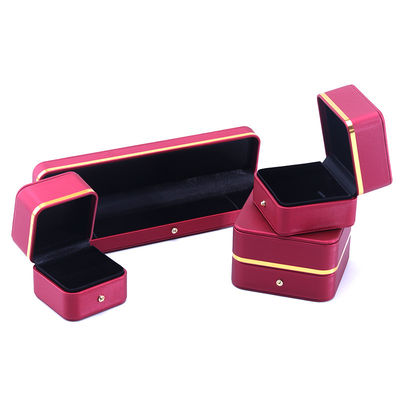 Red Grade Leer Juwelen doos voor nieuwste stijl rechthoekige Armband halsketting horloge cadeau