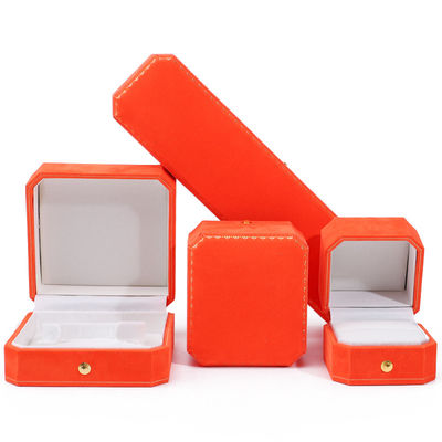 kopen Nieuwste oranje fluweel juwelen doos voor Custom Logo hanger oorbellen Armband halsketting Ring online manufacture
