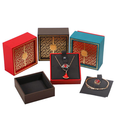 Klanten logo Chinese stijl Rode armband Doos Verpakking voor feestfeest cadeau
