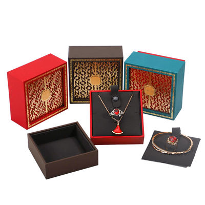 Klanten logo Chinese stijl Rode armband Doos Verpakking voor feestfeest cadeau