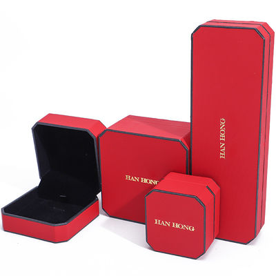 kopen Rood fluwelen rechthoekige sieraden doos voor luxe armband oorbellen halsketting ring online manufacture