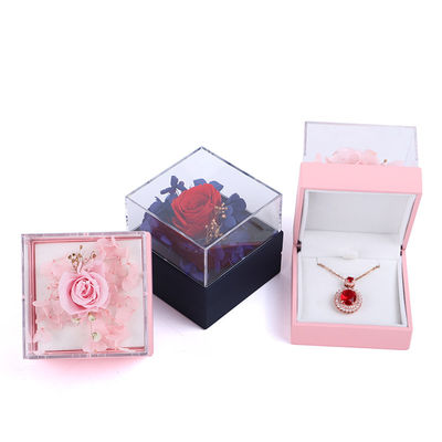 Luxe vierkant rozen ketting juwelen cadeaubon voor een boeiende presentatie