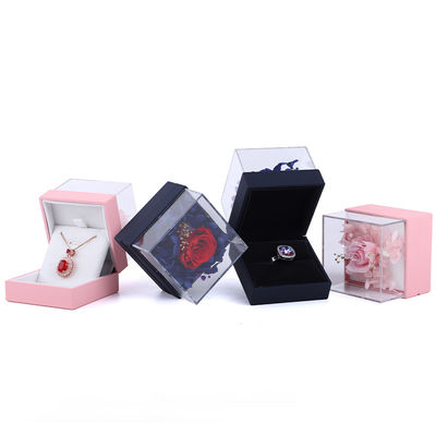 Luxe vierkant rozen ketting juwelen cadeaubon voor een boeiende presentatie