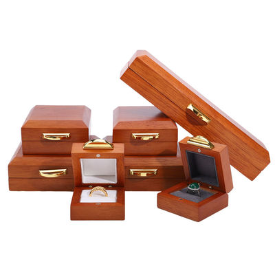 Custom Embossing Logo Luxe Hout Juwelen Doos Verpakking Voor Armband Ketting Set