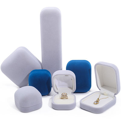 Gepersonaliseerde rechthoekige sieraden verpakkingsdoos voor hanger halsketting ring oorbellen