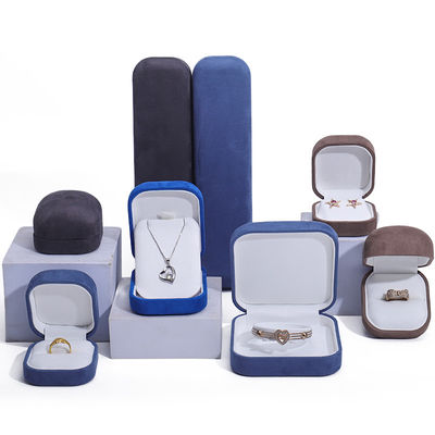 kopen Velvet materiaal juwelen doos voor op maat gemaakte luxe halsketting ring oorbellen opslagdoos online manufacture