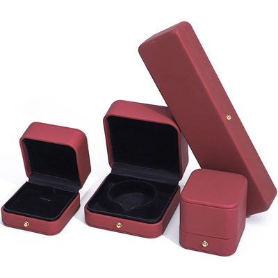 Wind Red Sleek PU Leer Juwelen opslag verpakkingsdoos met gouden knop ornament