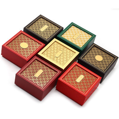 Antieke stijl kartonnen papier sieraden verpakkingsdoos met textuur decoratie