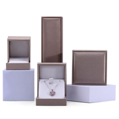 Khaki Borstel Afwerking Fake Lederen Juwelen Luxe Verpakkingsdoos Set Fluwelen voering