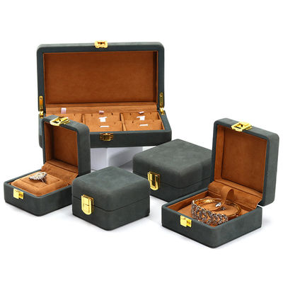 Grijze groene gladde zachte fluweel sieraden organisator doos voor luxe verpakking
