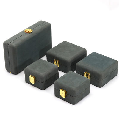 Grijze groene gladde zachte fluweel sieraden organisator doos voor luxe verpakking