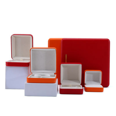 Multi-Color Sleek Convex PU Leer Juwelenopslagdoos voor Luxe Verpakking