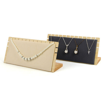 Houten sieraden met inkerige rand