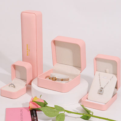 gepersonaliseerde logo sieraden doos hign eind handgemaakte roze leren sieraden doos verpakking