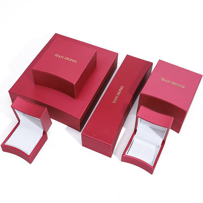 Oogvangende boogvormige PU leder sieraden opslag organisator luxe doos pakket