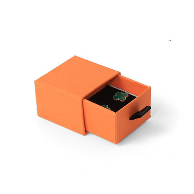 Groothandel Vervaardiging Eco Friendly hoogwaardig cadeau Sieraden Doos Gepersonaliseerde Persoonlijke Ring Halsketting Oorbellen Armband Verpakking Oranje Karton Papier Laaier Sieraden Doos met logo