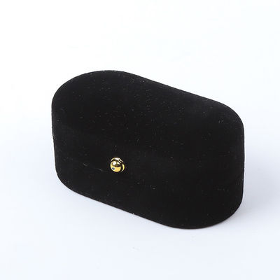 Gepersonaliseerde Zwarte Fluwelen Juwelen Verpakking Bruiloft Verloving Dubbele Ring Luxe Juwelen Doos