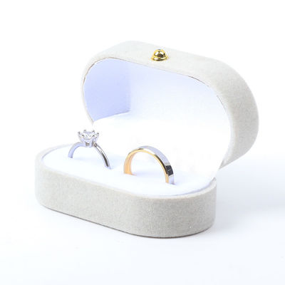 Luxe juwelen doos Gepersonaliseerd Custom Grijze Fluweel Juwelen Verpakking Bruiloft Verloving Dubbele Ring Doos