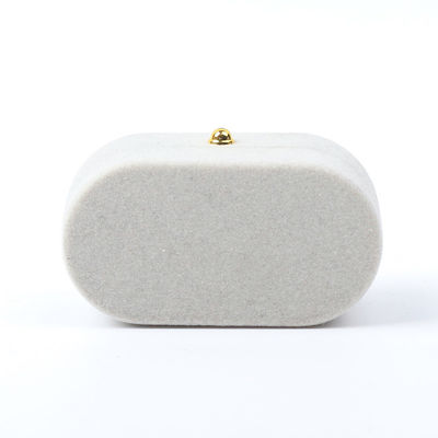 kopen Luxe juwelen doos Gepersonaliseerd Custom Grijze Fluweel Juwelen Verpakking Bruiloft Verloving Dubbele Ring Doos online manufacture