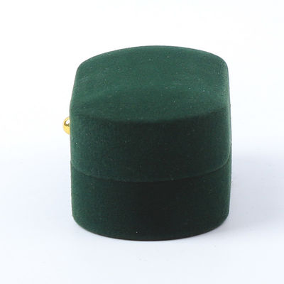 Groothandel Vervaardiging Luxe Juwelen Doos Gepersonaliseerd Custom Groen Fluwelen Juwelen Verpakking Bruiloft Verloving Dubbele Ring Doos Met Logo