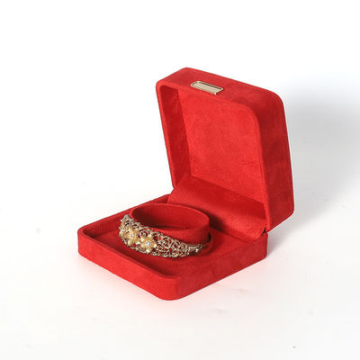 Groothandel Productie Luxe Juwelen Doos Gepersonaliseerd Custom High End Halsketting Armband Oordelen Ring Juwelen Set Verpakking Fluwelen rode Juwelen Doos met logo