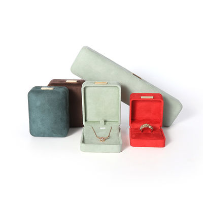 Groothandelsproductie Luxe Juwelen Doos Gepersonaliseerd Custom High End Halsketting Armband Oorbellen Ring Juwelen Set Verpakking Handgemaakte Fluwelen Juwelen Doos met logo