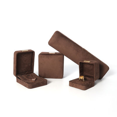 Hoogwaardige luxe bruine flanellen fluwelen sieradendoos voor armband, ketting, ring, oorbel