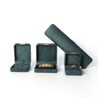 Groothandel Productie Luxe Juwelen Doos Gepersonaliseerd Custom High End Halsketting Armband Oordelen Ring Juwelen Set Verpakking Fluweel donkergroen Juwelen Doos met logo