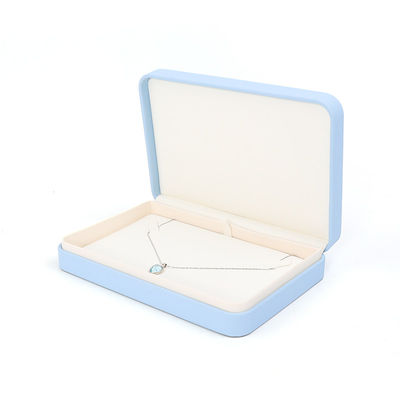 Lichtblauwe leren sieradendoos voor grote sieradenset ketting armband oorbellen ring verpakking