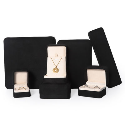 Hign End Big Jewelry Set Halsketting Armband Oorbellen Ring Verpakking Handgemaakte Vierkante Fluweel Zwarte Juwelen Doos Met Logo