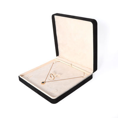 Hign End Big Jewelry Set Halsketting Armband Oorbellen Ring Verpakking Handgemaakte Vierkante Fluweel Zwarte Juwelen Doos Met Logo