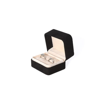 Hign End Big Jewelry Set Halsketting Armband Oorbellen Ring Verpakking Handgemaakte Vierkante Fluweel Zwarte Juwelen Doos Met Logo
