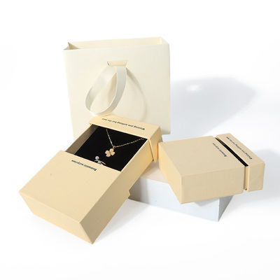 China productie groothandel hoge kwaliteit Ketting Oorbel Armband ring doos Sieraden verpakking Gepersonaliseerd Custom Milieuvriendelijk Karton Papier Gele Lade Sieraden Doos met logo