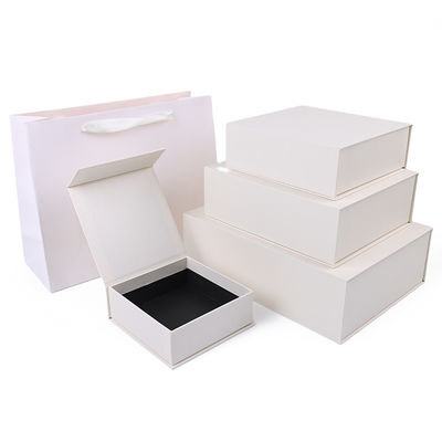 Groothandel productie van hoge kwaliteit Magnetische cadeaubon Verpakking Custom logo luxe Eco Friendly Karton Papier Wit Magnetische Sieraden Doos