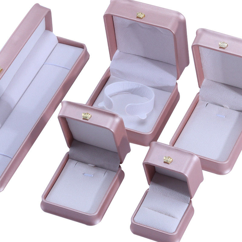 Luxe gouden kroon design PU leer sieraden pakket doos voor armband halsketting ring