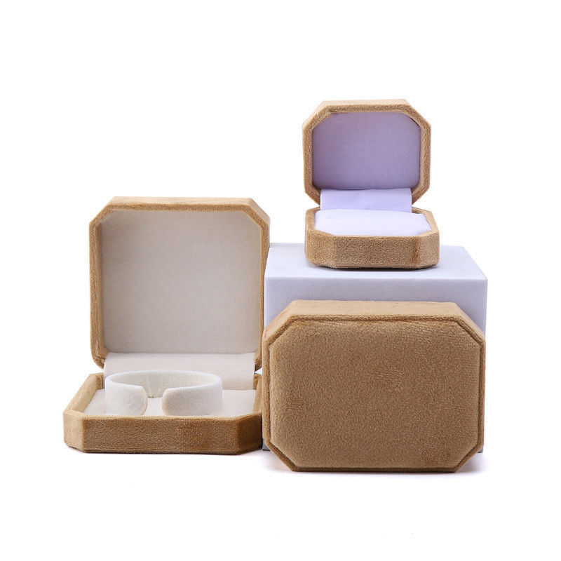 milieuvriendelijke achthoekige gele flannelette sieraden doos voor halsketting armband ring