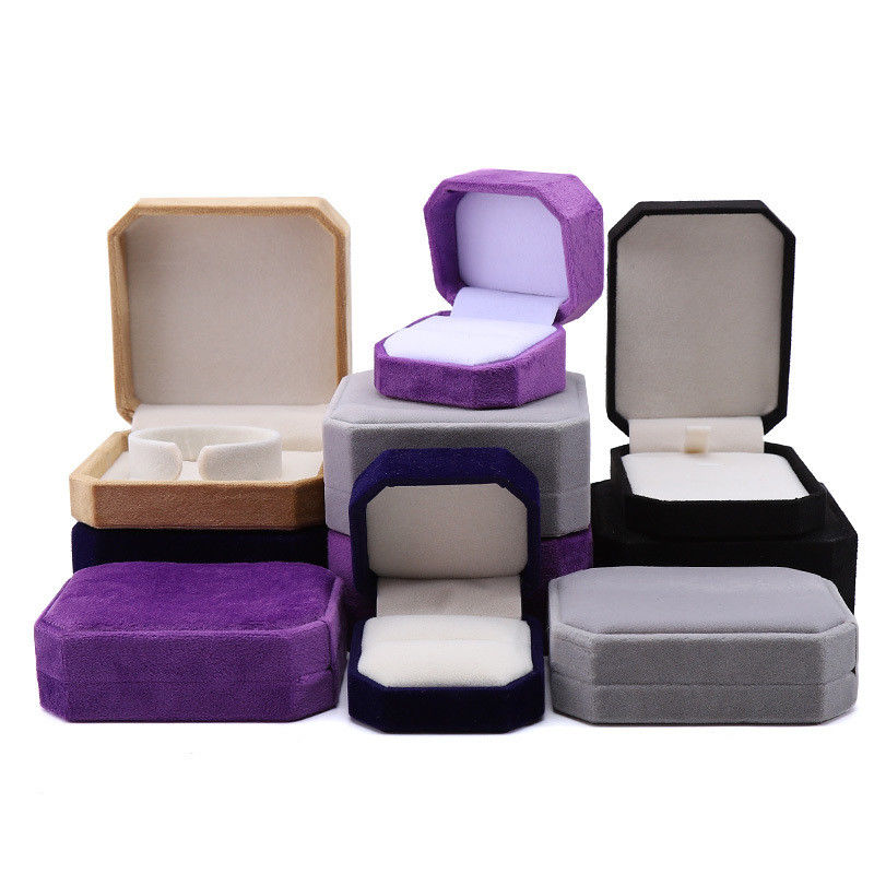 Octogonale vorm fluwelen sieraden doos voor Custom Branding halsketting Armband en Ring