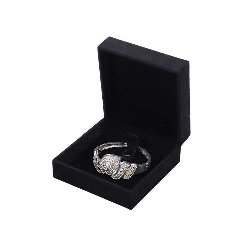 Custom Logo Kleur Houten Juwelen Doos Voor Ringen Armbanden Vertoon Verpakking
