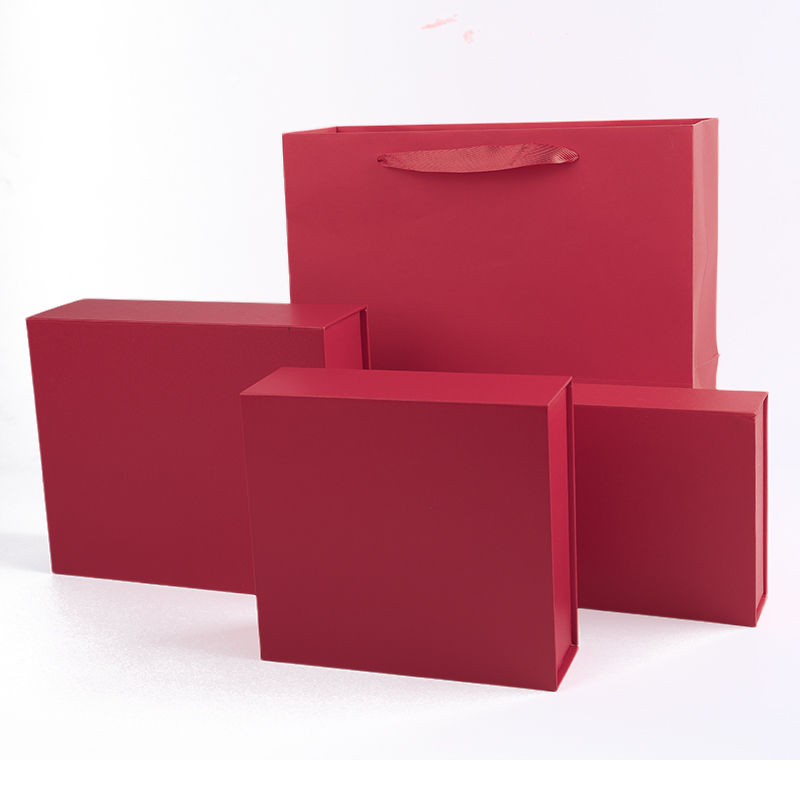 Groothandel productie van hoge kwaliteit Magnetische cadeaubon Verpakking Custom logo luxe Eco Friendly Karton Papier rood Magnetische sieraden doos